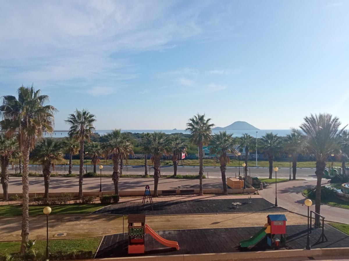 Comfort Suite La Manga, Marina & Beach Bagian luar foto